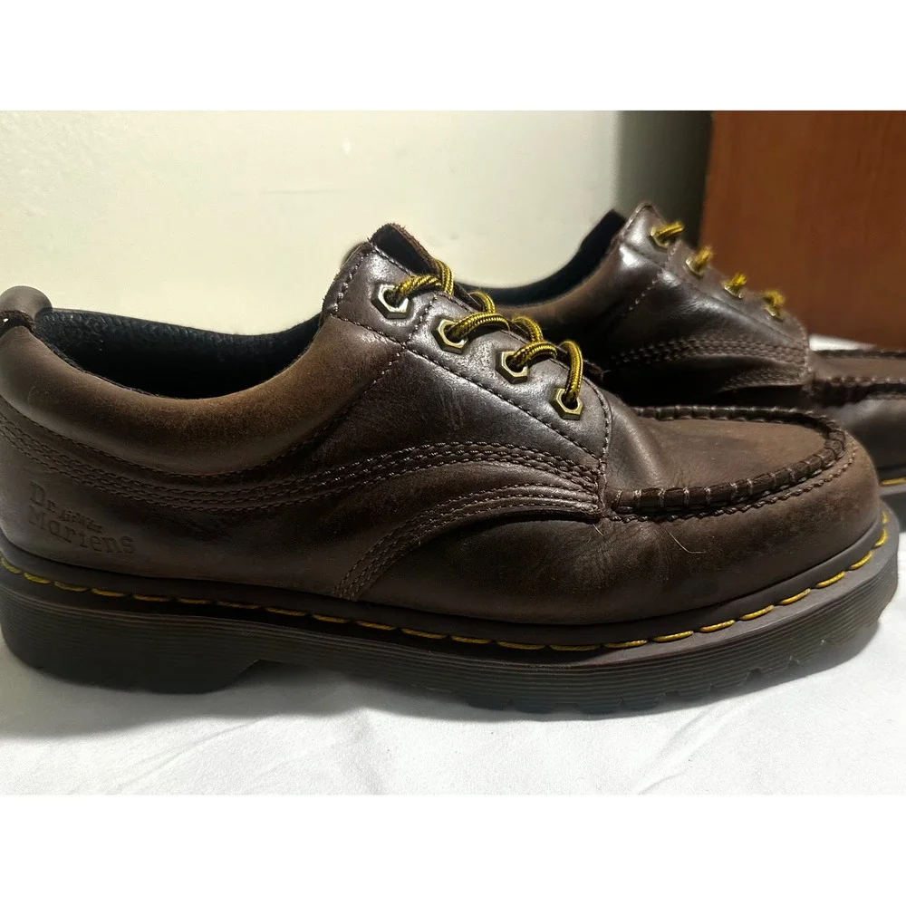 Dr Martens Lowell Mens 9 Brown Leather Moc Toe Oxford Shoes AirWair Lug Sole Y2K